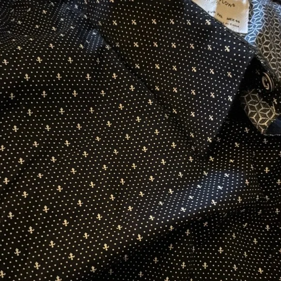 Men's Navy and white Casual Button Down Shirt - Picture 4 of 4